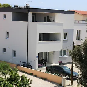 Seven Apartmán