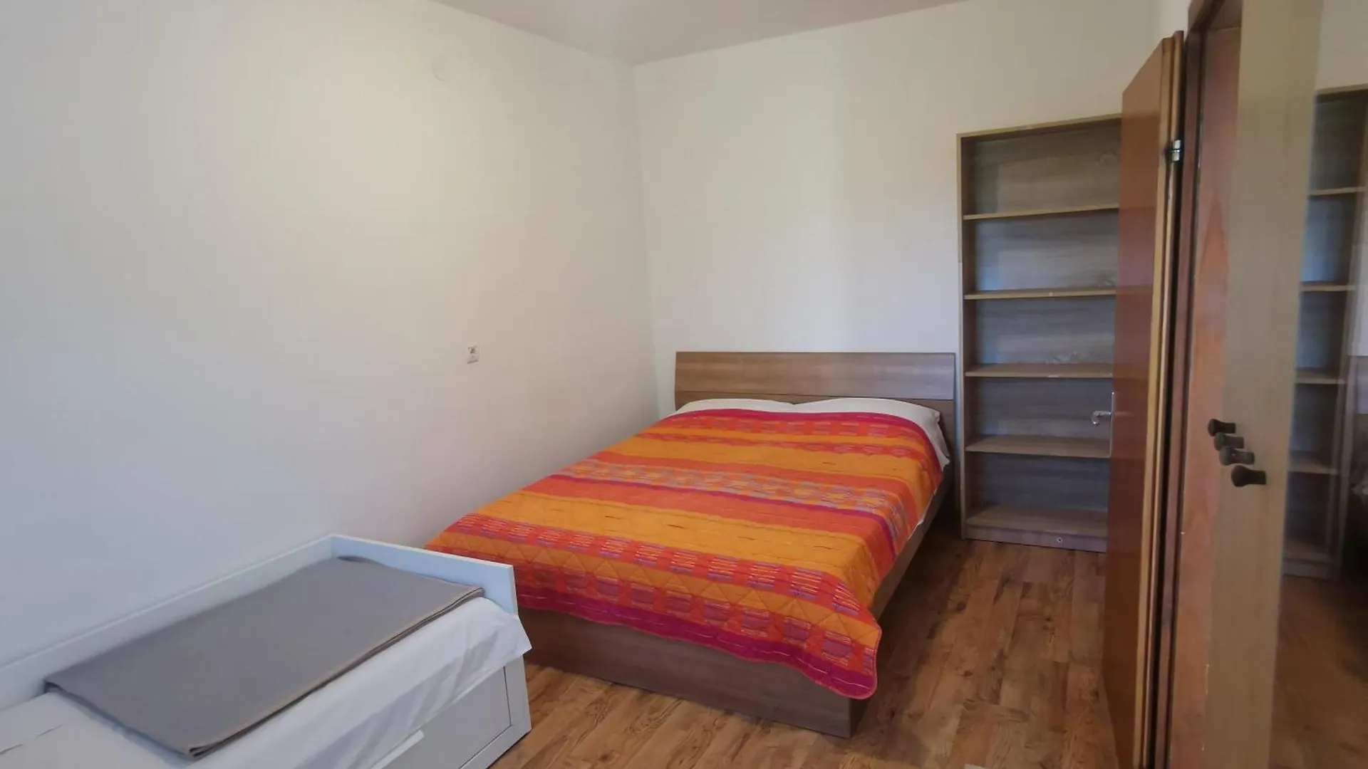 Apartments Monika Nin